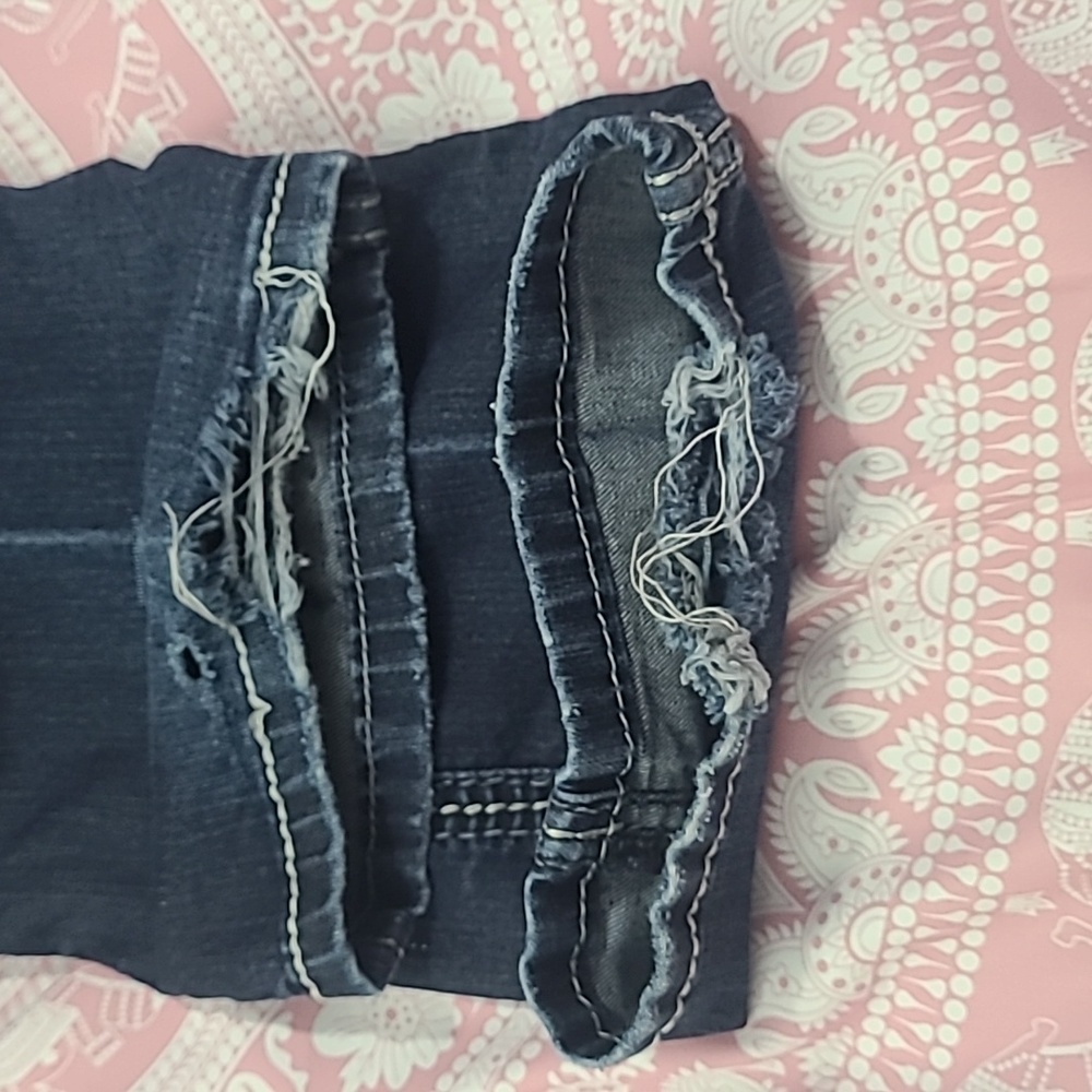 Silver Jeans - Picture 5 of 7